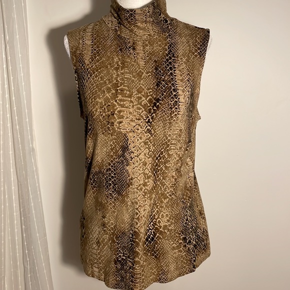 LAUREN Ralph Lauren Sleeveless TANK 
Mock Turtle 
Stretch 
Comfort
Size Large - Picture 2 of 7